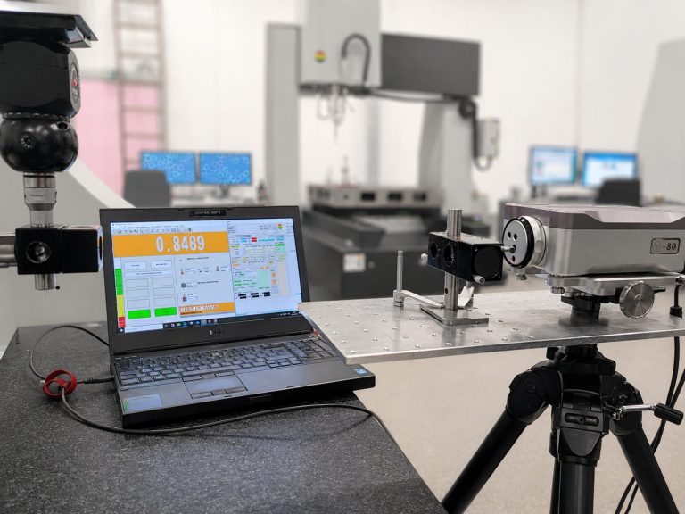 Eimessung eine Koordinatenmesssystems bei der Qopas GmbH